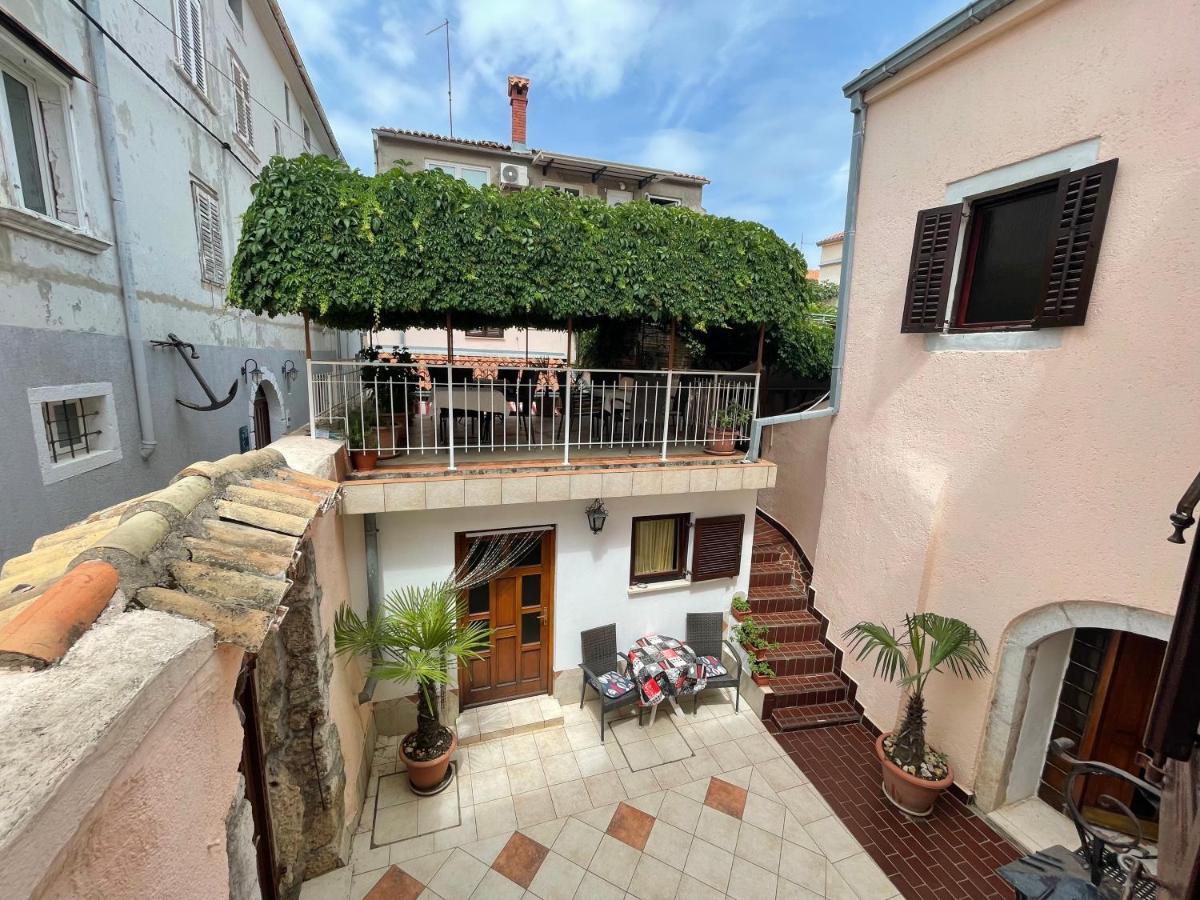 クルクCasa Di Nivesアパートメント エクステリア 写真